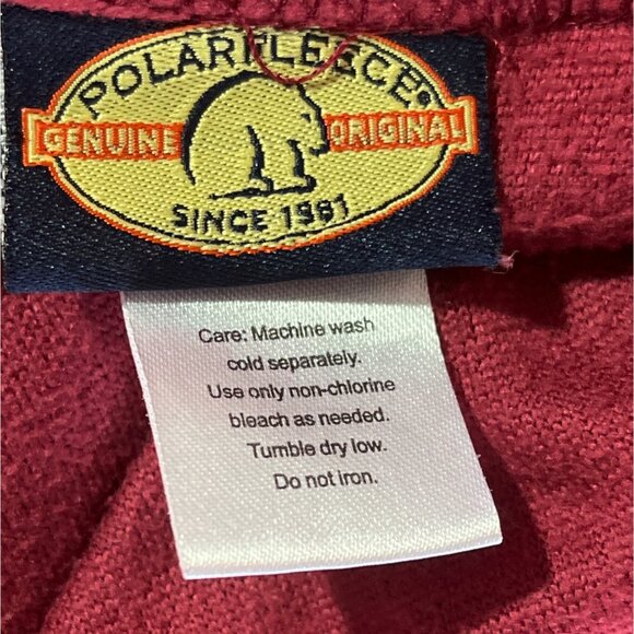 Polar Fleece Genuine Original Red Pillowcases Standard Size Set Of 2 Soft & Warm - Picture 3 of 5